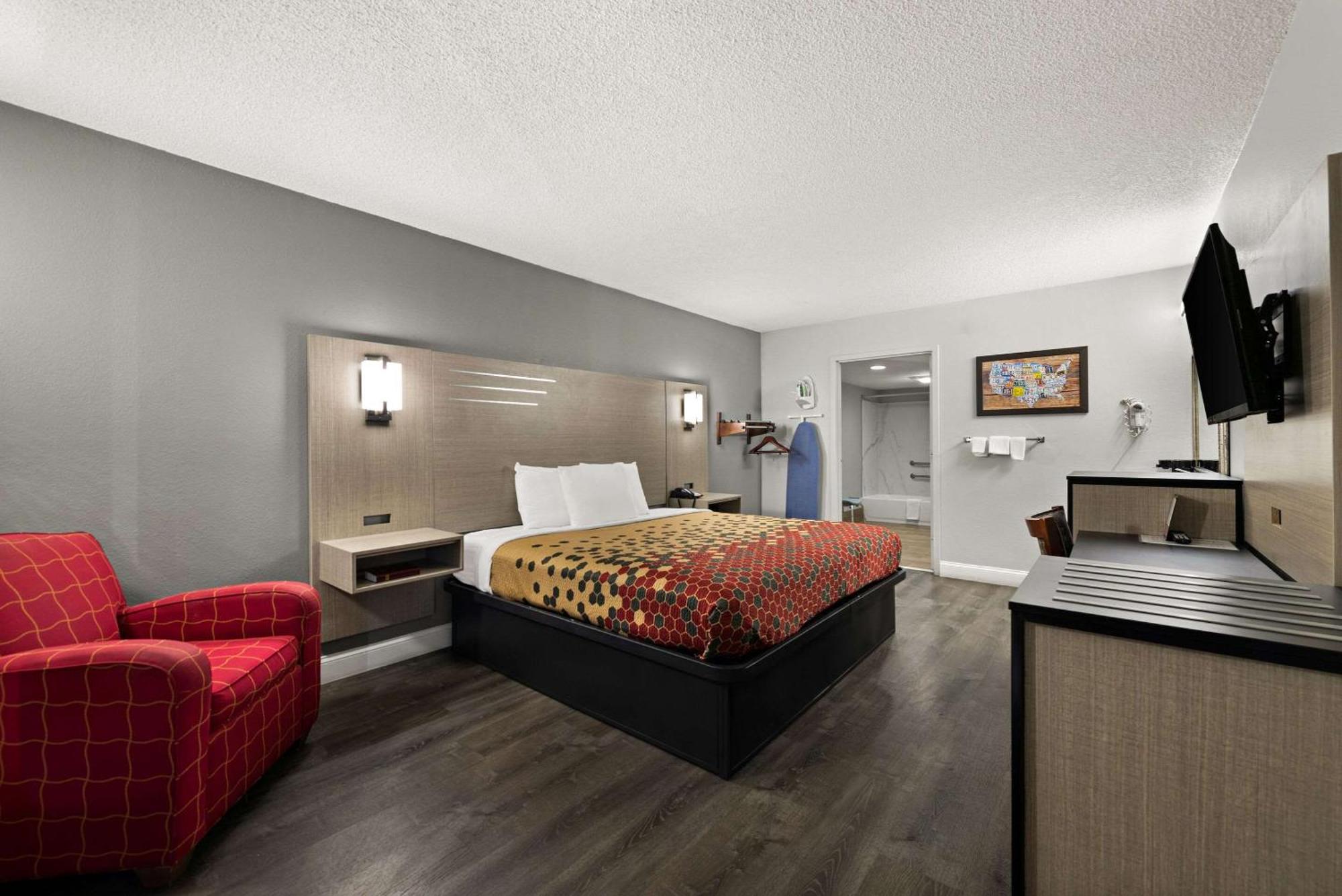 Econo Lodge Richmond Buitenkant foto