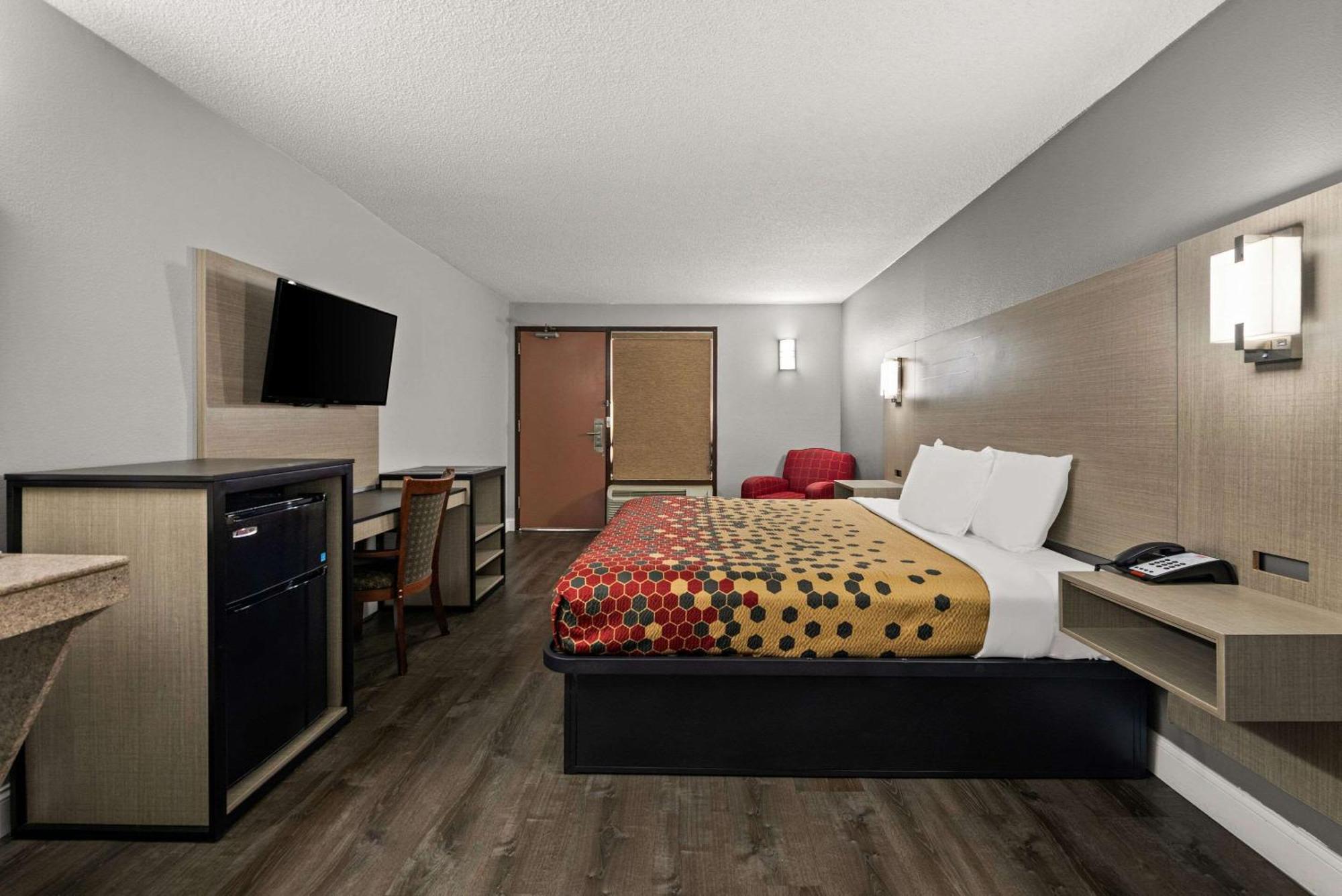 Econo Lodge Richmond Buitenkant foto