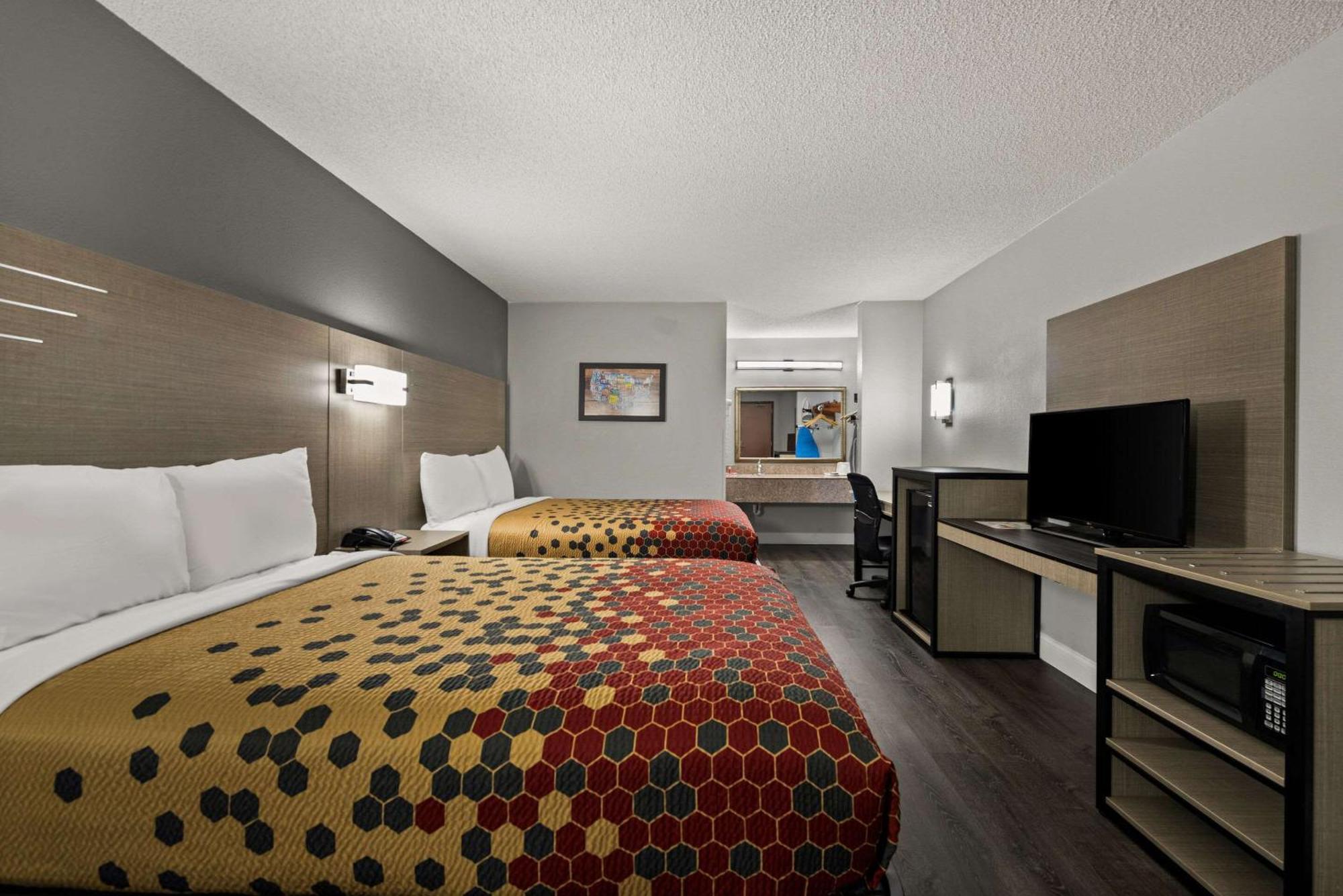 Econo Lodge Richmond Buitenkant foto