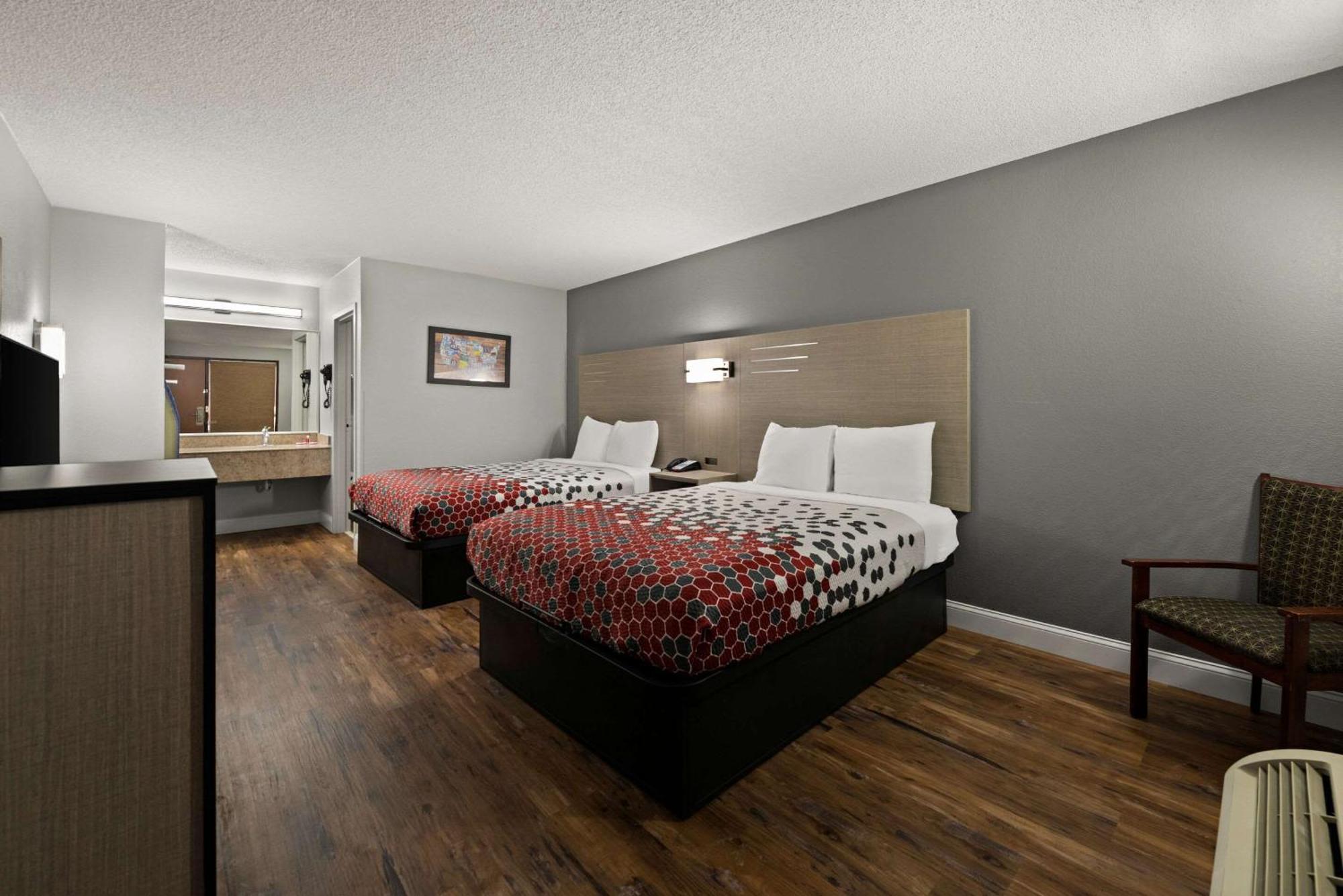 Econo Lodge Richmond Buitenkant foto