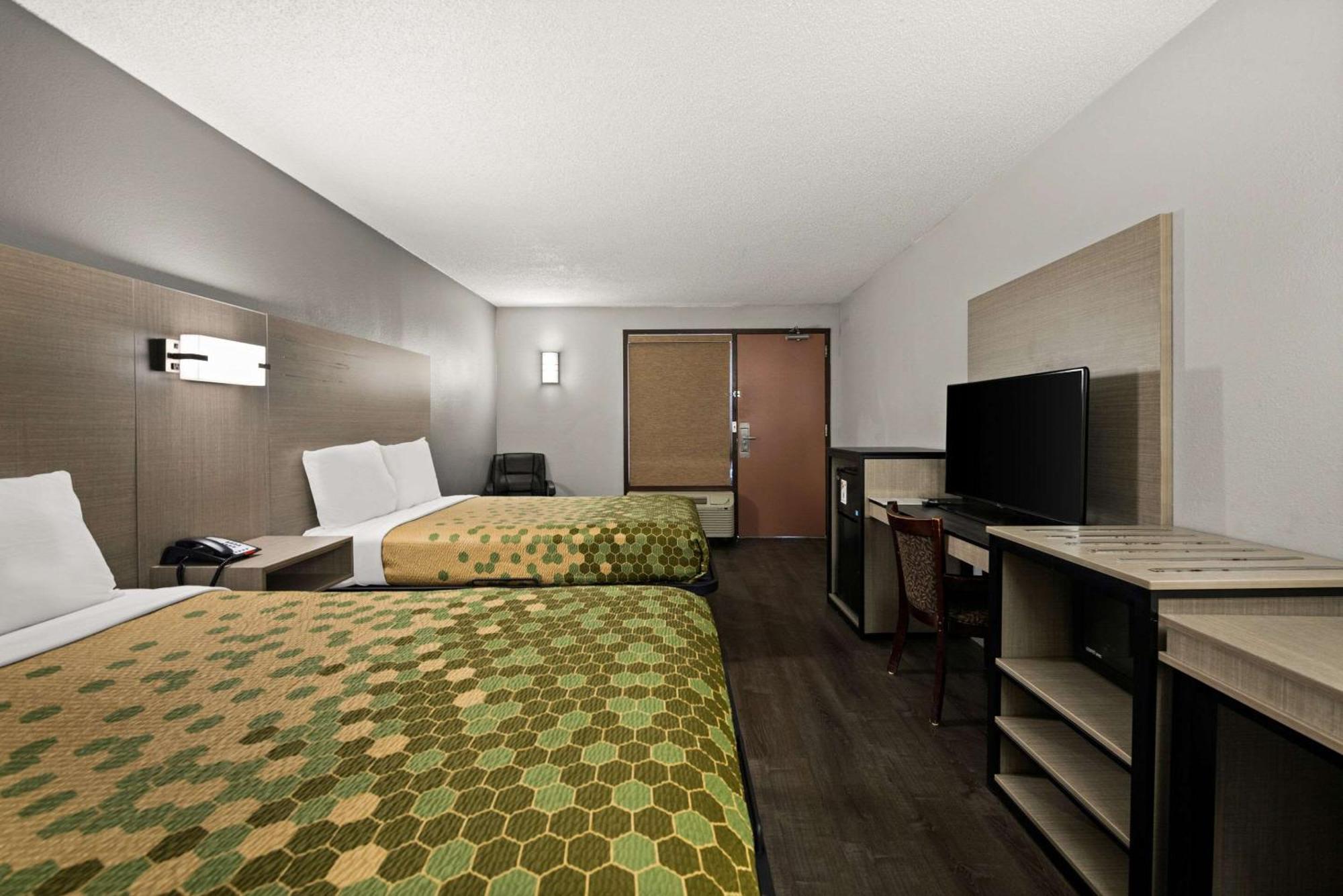 Econo Lodge Richmond Buitenkant foto