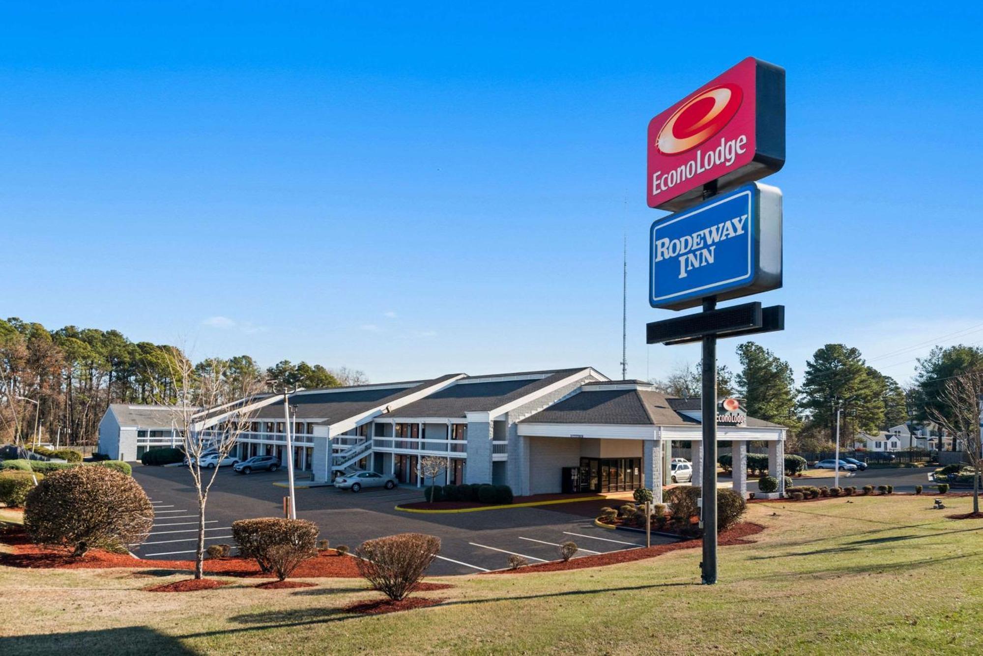 Econo Lodge Richmond Buitenkant foto